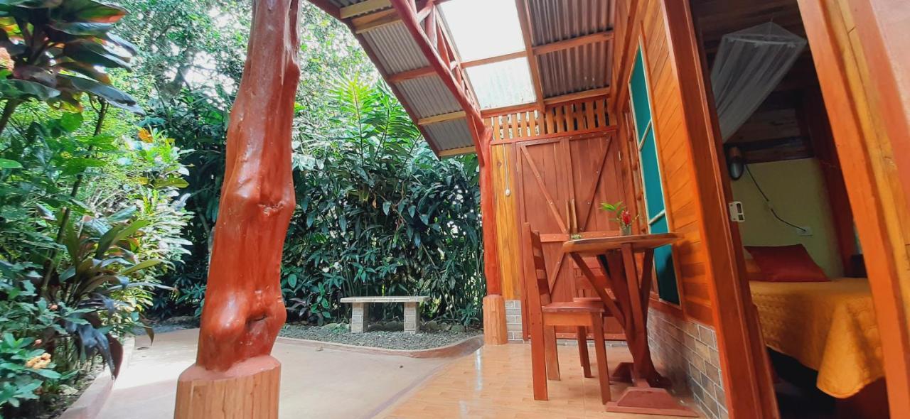 Jardin Entre Montanas Bed & Breakfast Bijagua Exterior foto