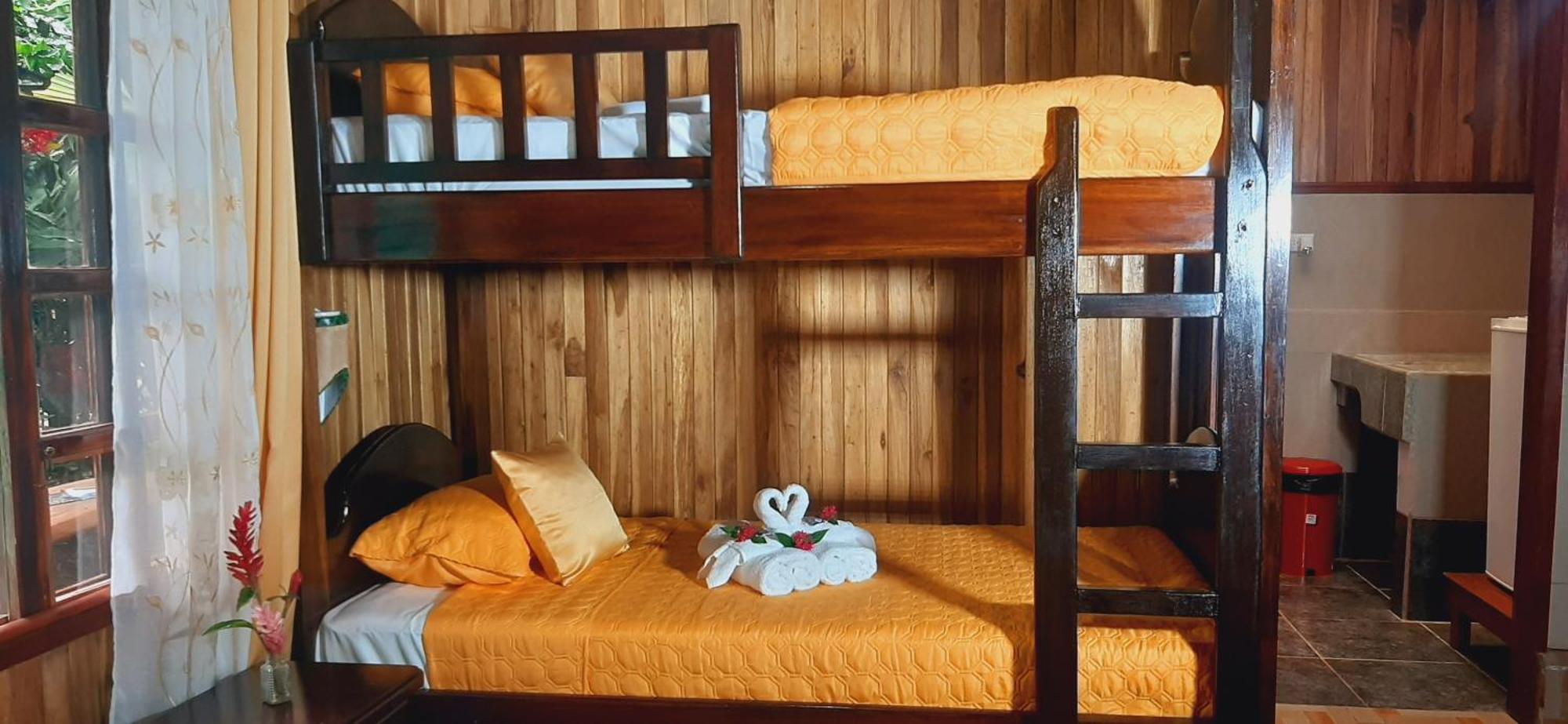 Jardin Entre Montanas Bed & Breakfast Bijagua Exterior foto