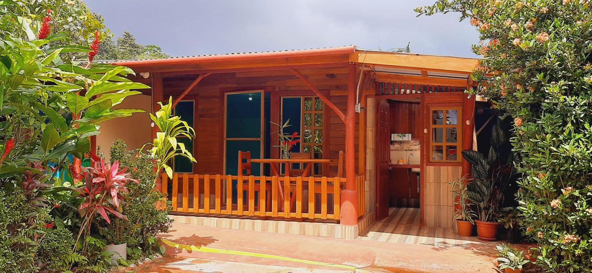 Jardin Entre Montanas Bed & Breakfast Bijagua Exterior foto
